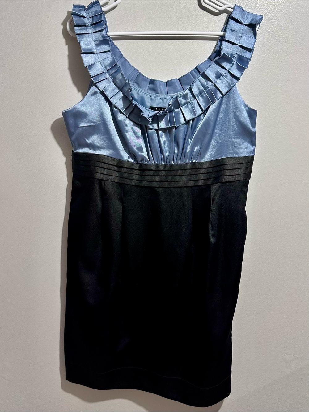 Suite 7 Two-Tone Ruffle Collar Sheath Dress Size 12 Light Blue and Black (1280)